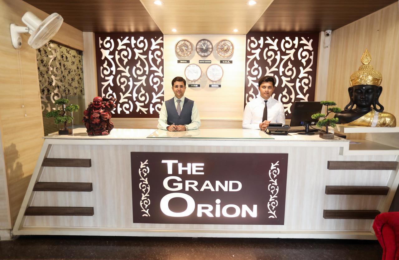 فندق Chinhatفي  The Grand Orion المظهر الخارجي الصورة